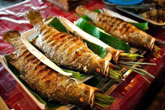 V&eacute; m&aacute;y bay đi H&agrave; Nội gi&aacute; rẻ