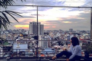 Săn vé máy bay giá rẻ “khám phá một Sài Gòn rất khác”