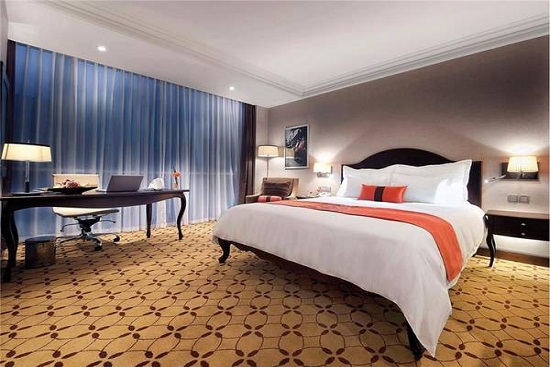 V&eacute; m&aacute;y bay từ Huế đi S&agrave;i G&ograve;n