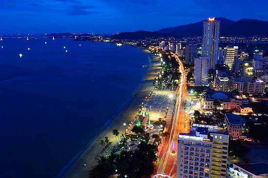 gi&aacute; v&eacute; m&aacute;y bay tphcm vietjet air