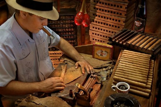 dịch vụ l&agrave;m visa đi Cuba c&ocirc;ng t&aacute;c