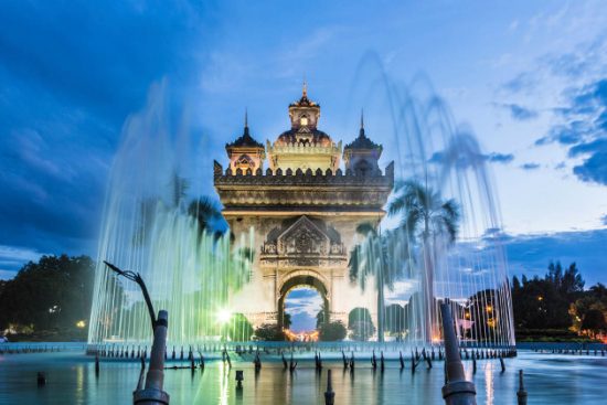 dịch vụ l&agrave;m visa đi l&agrave;o c&ocirc;ng t&aacute;c cho người nước ngo&agrave;i uy t&iacute;n