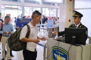 Bay dịp tết từ Tân Sơn Nhất: chú ý giấy tờ, thủ tục tránh chậm trễ