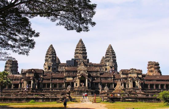 Tour du lịch Campuchia Siem Reap 4N3Đ| Khám phá Oudong – Phnom Penh