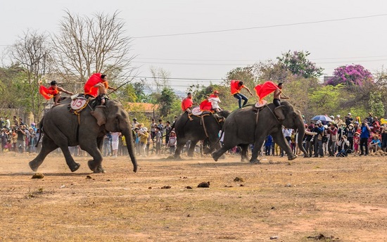 đặt vé máy bay đi buôn ma thuột