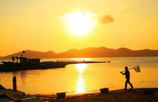 du lịch quảng ninh đảo bánh sữa