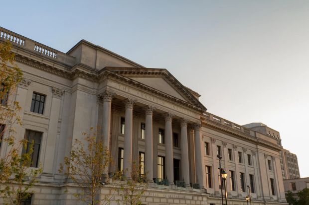 Viện Franklin l&agrave; bảo t&agrave;ng khoa học nổi tiếng v&agrave; trung t&acirc;m gi&aacute;o dục h&agrave;ng đầu tại Philadelphia 
