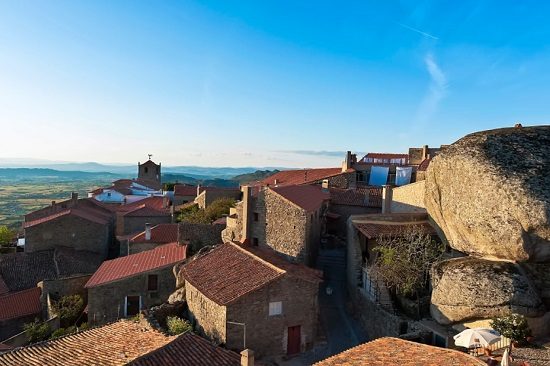 du lịch monsanto bồ đào nha