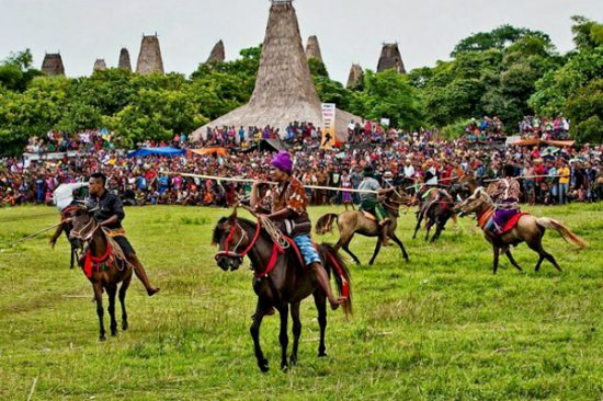 có nên đi du lịch indonesia
