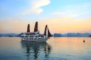 Tour du lịch Hà Nội – Vịnh Hạ Long – Du Thuyền 4 sao Aclass Stellar 2N1Đ