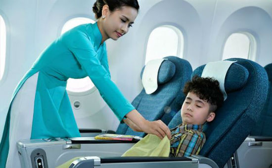 Vietnam Airlines luôn có chính sách ưu ái cho trẻ em dịch vụ trên chuyến bay Vietnam Airlines