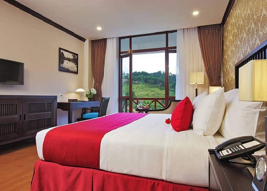 ve may bay tu ha noi di da lat