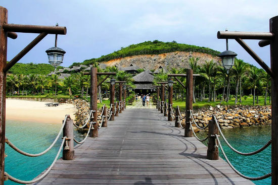 Đảo H&ograve;n Tằm