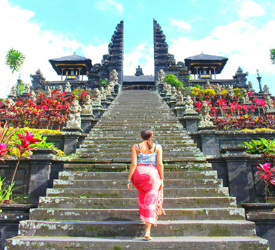 Mùa hè đáng nhớ tại thiên đường biển đảo Bali – Indonesia