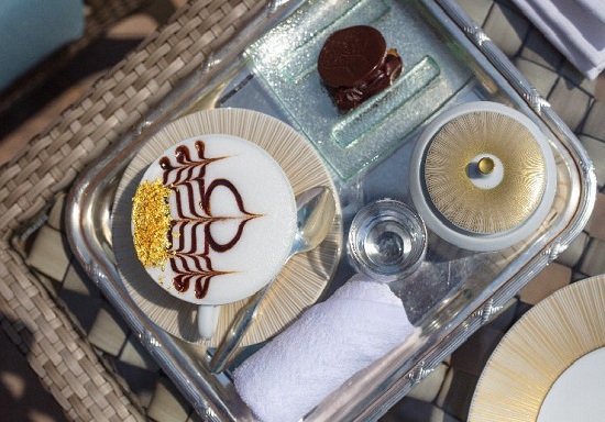 san ve may bay khu hoi di nuoc ngoai