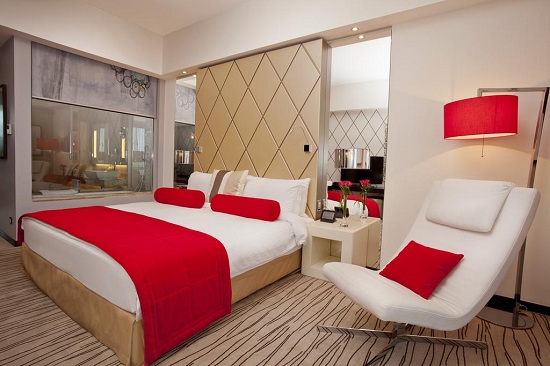 tien ve may bay khu hoi di malaysia