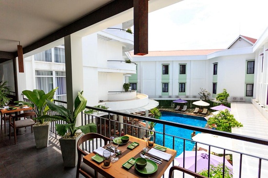 tien ve may bay khu hoi di hue tu sai gon