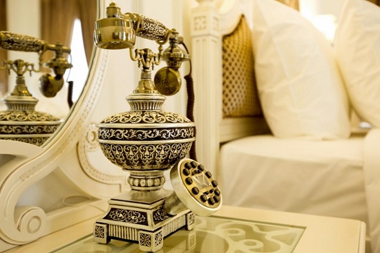 tour du lich trong nuoc di hue