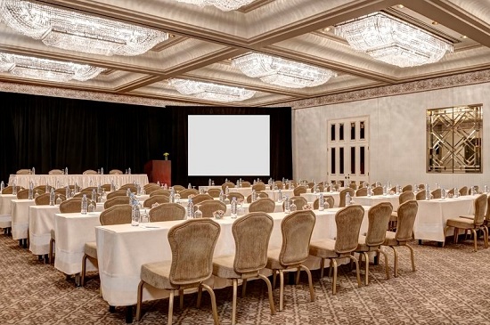 gia phong khach san o new york 5 sao