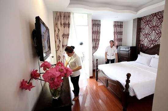 khach san sai gon 5 sao re