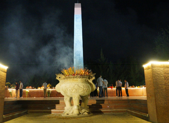 nghĩa trang Hàng Dương