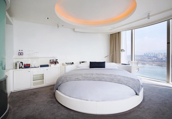 khach san han quoc gan ga tau dien ngam