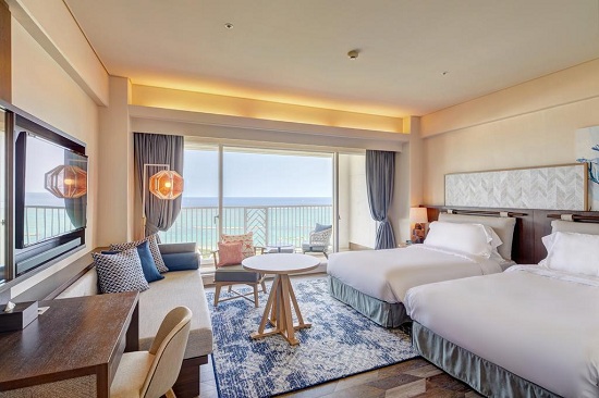 tien khach san 5 sao o nhat