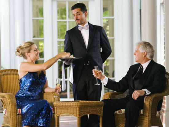 dat phong khach san gia re nhat