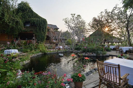 ve may bay di bangkok thai lan