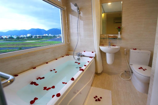 khach san gia tot nhat nha trang