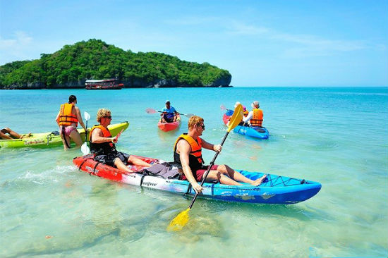 C&ugrave; Lao Ch&agrave;m xinh đẹp