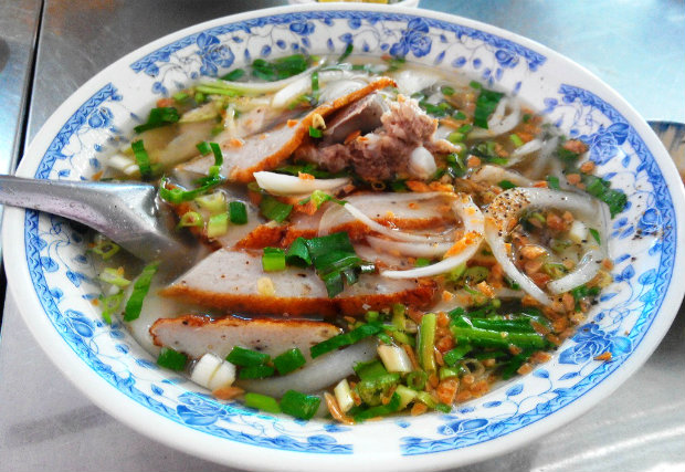 Bánh canh cá thu - kinh nghiệm du lịch phú quốc