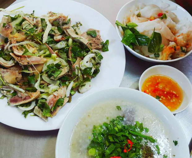 Bánh ướt lòng gà Đà Lạt - đi đâu ăn gì ở đà lạt