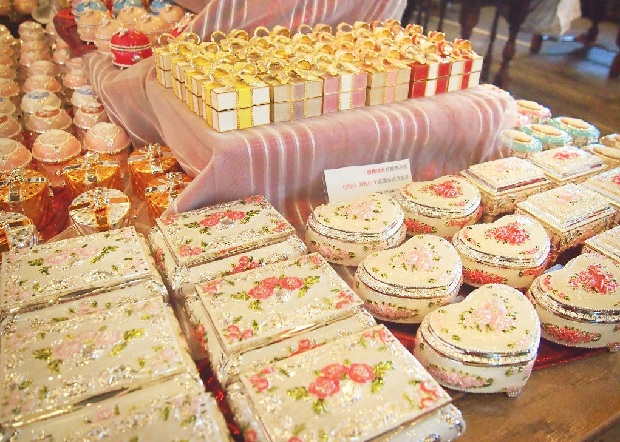 Kinh nghiệm du lịch Nhật Bản mua quà gì