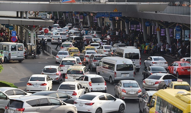 Dịch vụ đưa đón sân bay là tiện ích đi kèm từ khách sạn