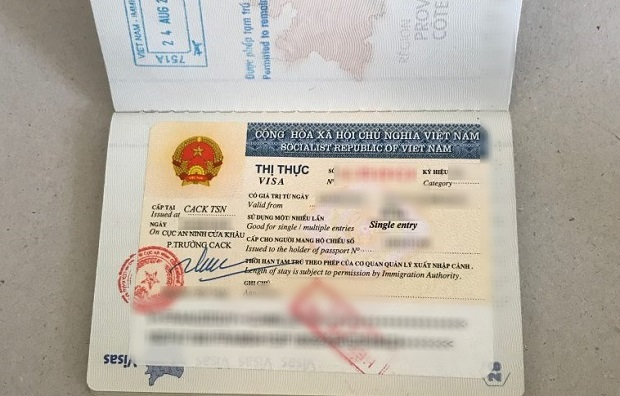 c&ocirc;ng văn nhập cảnh