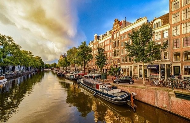 du lịch hà lan - kênh đào amsterdam