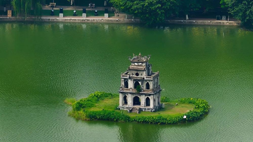 Thủ đô Hà Nội còn được mệnh danh là "Trái tim của Việt Nam" nổi bật với những di tích lịch sử nổi tiếng 