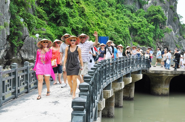 Cong van gui cuc quan ly xuat nhap canh