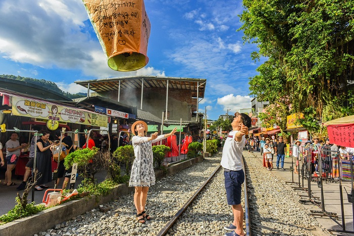 visa đi Đ&agrave;i Loan thăm th&acirc;n