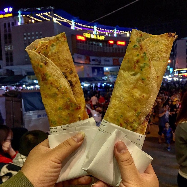 Bánh tráng nướng chợ Đà Lạt