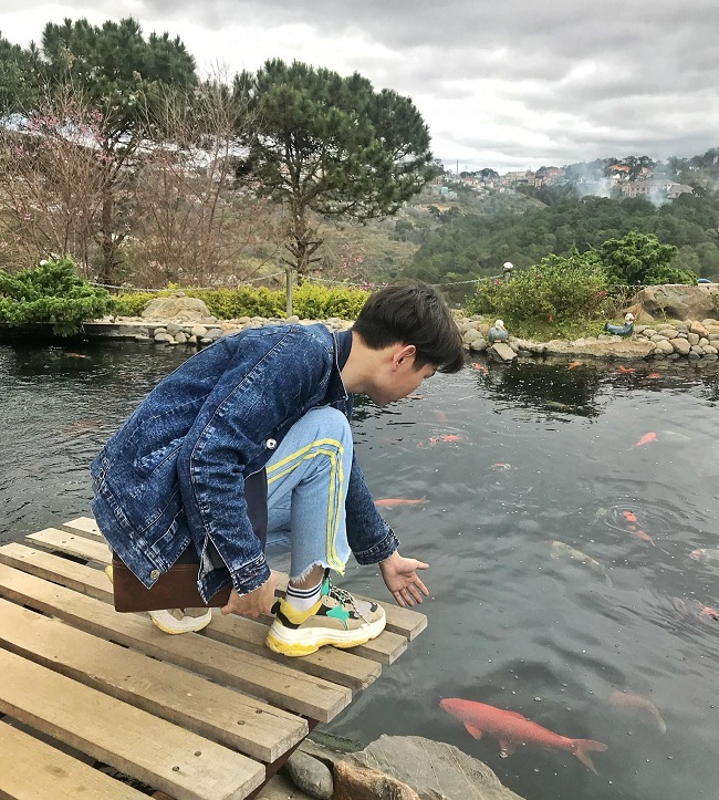 Review Đ&agrave; Lạt - Hồ c&aacute; KOI