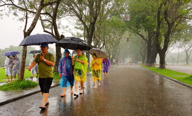 M&ugrave;a mưa ở Huế