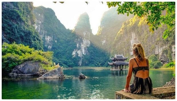 Cố đô Hoa Lư Ninh Bình | Vé máy bay TPHCM đi Ninh Bình giá rẻ