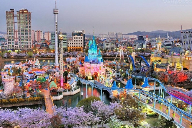Địa điểm du lịch Hàn Quốc - Lotte World 