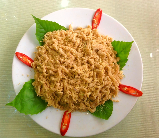 Gỏi cá nhệch bùi bùi, béo béo thơm ngon Gỏi cá nhệch