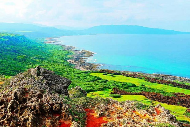 nen di du lich hong kong hay dai loan