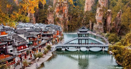 Review Phượng Hoàng Cổ Trấn tự túc review-phuong-hoang-co-tran-tu-tuc