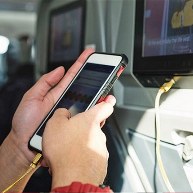 Theo d&otilde;i tin nhắn, email | 5 C&aacute;ch ph&ograve;ng tr&aacute;nh việc chuyến bay bị delay