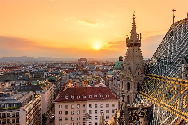 Vé máy bay TPHCM đi Vienna giá rẻ